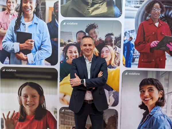 Vodacom CTO talks up hydrogen power and 4G cloud phone 