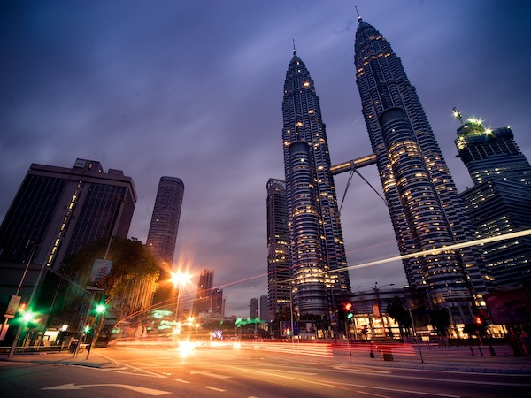 Malaysia’s DNB and Ericsson claim the world’s first 5G-powered mobile workspace solution