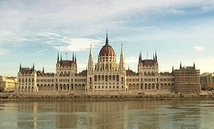 Will the nationalisation of Hungary’s telecoms sector deliver on its goals?